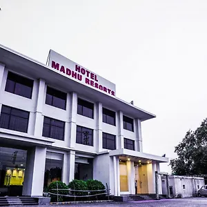 Hotel Madhu, Agra (Uttar Pradesh)